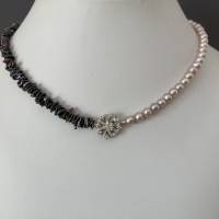 Perlenkette rosa lila 44 cm lang, Vorderverschluss, halb halb Perlenkette, exklusiv, Geschenk Frauen, Handarbeit Bayern Bild 8