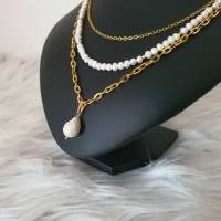 Perlenkette als Mehrfachkette in Gold/ Süßwasserperlen Halskette/ Stilmix Kette / Halsketten Set/ Statement Schmuck Bild 2