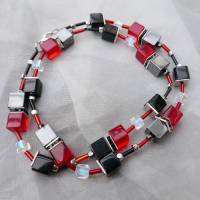 Magnifique Carré rot - schwarz  Collier Kette mit quatratischen Glas - Perlen Glaswürfeln Bild 2