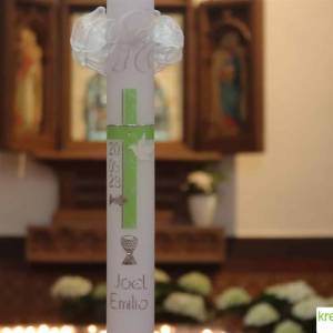 Kommunionkerze Kreuz grün-silber mit Taube, Fisch und Kelch, handverziert, Kommunionkerze Jungen und Mädchen, personalis Bild 1
