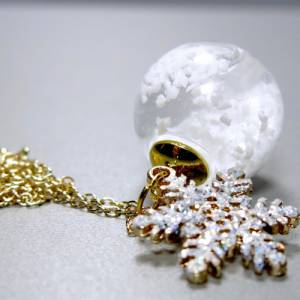 Stern Kette Schneekugel -  Schneekugel mit Schnee und Eiskristall / Weihnachtsgeschenk / Wasser Kette / Geschenk Bild 4