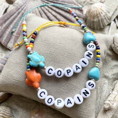 „Copains“ - Freundschaftsarmbänder mit Schildkröte, Herz und Rocailles in Sommerfarben