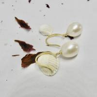 Perlenohrhänger aus wunderschönen weißen Tropfenperlen 9 x 8,5 mm Bild 4