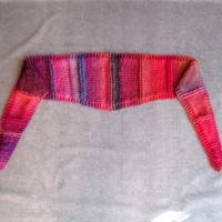 Kleines Schaltuch, Halstuch aus weicher Wolle und in tollen Farben, Dreieckstuch, gestrickt Bild 6