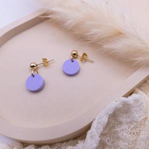 Ohrringe Punkte Lila aus Acryl in Gold allergikerfreundlich aus Edelstahl - leichte Ohrringe Punkt Lavendel - Geschenkid Bild 3