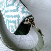 kleine Taschen zum Umhängen/  Stofftasche // mini Tasche // cord Tasche // clutch Tasche // grüne Tasch // Handtasche Bild 10