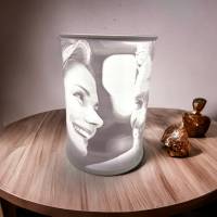 Personalisierte Runde Foto-Lampe aus PLA Kunststoff | Individuelle LED-Tischlampe für Zuhause Bild 1