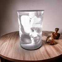 Personalisierte Runde Foto-Lampe aus PLA Kunststoff | Individuelle LED-Tischlampe für Zuhause Bild 3