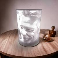 Personalisierte Runde Foto-Lampe aus PLA Kunststoff | Individuelle LED-Tischlampe für Zuhause Bild 4