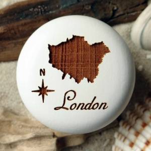 Möbelknauf London Gravur Buche Grossbritannien England britisch Möbelknopf mit Schraube Bild 2