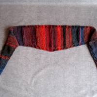 Kleines Schaltuch, Halstuch aus weicher Wolle und in tollen Farben, Dreieckstuch, gestrickt Bild 5