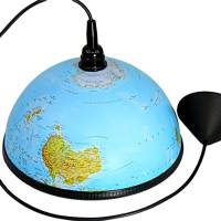 Upcycling Lampe aus Globus | handgefertigte Vintage Leuchte aus der Südhalbkugel von einem Leuchtglobus Bild 2