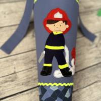 wunderschöne Schultüte / Zuckertüte aus Stoff in Blau mit Feuerwehr Junge Bild 2