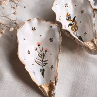 handgefertigte Austerndekoration, handbemalt • rosé fleur • als Geschenk o. kleines Dankeschön, upcycling Bild 1