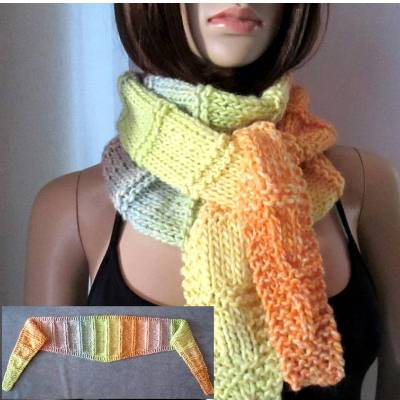 Kleines Schaltuch, Halstuch aus weicher Wolle und in tollen Farben, Dreieckstuch, gestrickt