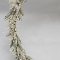 Haarkranz aus Trockenblumen weiß natur grün, Accessoire für Hochzeit, Kommunion, zum Dirndl Bild 2