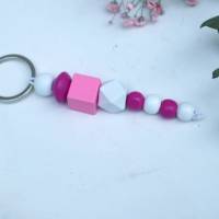 Schlüsselanhänger Taschenanhänger Holzperlen rosa pink und weiß Bild 5
