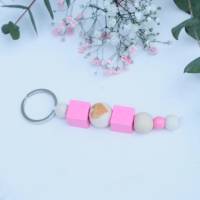 Schlüsselanhänger Taschenanhänger Holzperlen rosa naturfarbig Bild 1