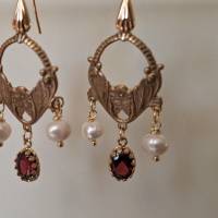 Ohrringe vergoldet mit echten Süßwasserperlen und Granat Bild 3