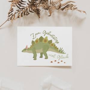 Dino Geburtstagskarte für Kinder - Dinosaurier Postkarte zum Geburtstag - Dino Party Stegosaurus Karte - Dino Bild 3