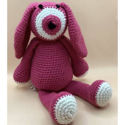 Hase oder Bär, die Ohren vom Hase, der Rest vom  Bär, aber auf jeden Fall knuddelig