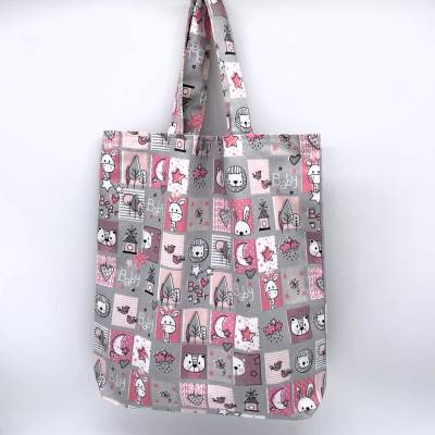 Kindergartentasche/Kinderbeutel aus hellgrauem Baumwollstoff mit süßen Tiermotiven, handgemacht