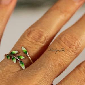 Silber Ring Blätter / Ast Landlust emailliert / Geschenk für Sie / Natur Ring / floraler Ring / Wald Schmuck Bild 5