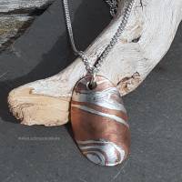 Kettenanhänger Kupfer & Silber Mokume Gane an langer Silberkette Bild 2