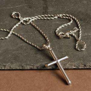 Edelstahl Kreuz Kette in verschiedenen Varianten als stylisches Geschenk für ihn oder sie als moderner unisex Schmuck Bild 5