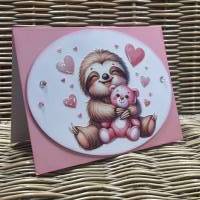 Grußkarte zum Valentinstag mit Faultier und Teddy - Hochzeitstag - für Verliebte - Geburtstag - Freund - Kindergeburtsta Bild 2