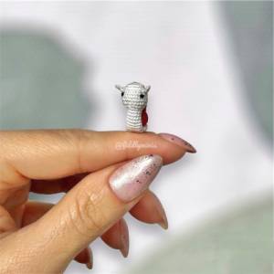 Gehäkelte Mini Schnecke mit Schneckenhäuschen in Herzform (microcrochet) - Perfekt als Geschenk zum Valentinstag Bild 5
