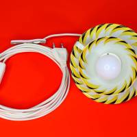 Upcycling Lampe aus einer alten Tasse | mobile Tassenlampe | 60er-Jahre Landhauslampe aus Geschirr | tragbare Kabellampe Bild 6