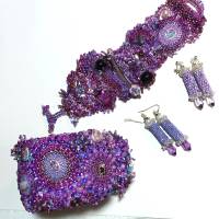 Funkelnde Ohrringe flieder lila handgestickt handgemacht Ohrstecker Silber Bild 8