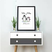 Poster Mr. & Mrs. | Personalisiert mit Namen | Geschenk für Paare | zum Valentinstag | Hochzeit | Pinguin 175 Bild 1