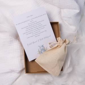 Geschenkschachtel Geldgeschenk Taufe SAFARI Box personalisiert mit Namen und Baumwollsäckchen Patenkind Geschenk Bild 6