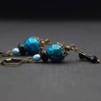 Ohrringe mit blauen Perlen, schwarz, marmoriert Bild 4