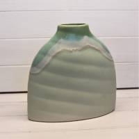 Blumenvase Flache 80er Vintage Vase Pastell Türkis Mint Welle Keramikvase Frühling Bild 4