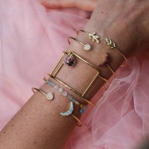 Perlen Armband Yoga / Armband gold Aum Om Symbol / Geschenk für Sie / Himmlisches Armband / Festliches Armband Bild 5