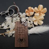 Schlüsselanhänger "Der Herr ist mein Hirte": Einzigartiger Begleiter aus edlem Holz mit christlicher Botschaft Bild 1