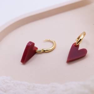 Ohrringe Herzen Creolen aus Acryl 18k vergoldet rote Herzchen - leichte Ohrstecker Herz - allergikerfreundlich Geschenk Bild 2