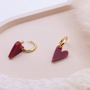Ohrringe Herzen Creolen aus Acryl 18k vergoldet rote Herzchen - leichte Ohrstecker Herz - allergikerfreundlich Geschenk Bild 6