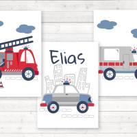 3er Set Kinderzimmerbilder Feuerwehrauto, Polizeiauto, Krankenwagen mit oder ohne Namen/ A3 weiß rot blau grau Bild 2