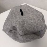 Stegbaskenmütze aus Walkwolle Grau-Blau Bild 2