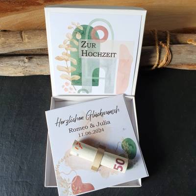 Geldgeschenk zur Hochzeit mit Namen und Klappkarte