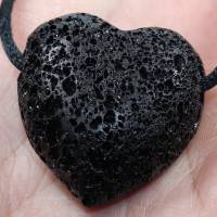 Lava (Herz) | Halskette mit Band oder Silber 925 --- Stein-Größe: 37 x 34 mm Bild 1