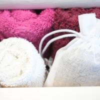Baumwoll Duftsäckchen Lavendel: geniesse den Duft von Lavendelblüten zur Aromatherapie, zur Entspannung, als Wäscheduft Bild 6