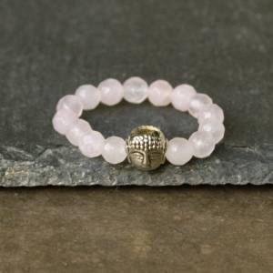 Ring Rosenquarz Buddha als edles Geschenk für Sie mit feinen Edelsteinen ein minimalistischer Ring Stretchring Bild 6