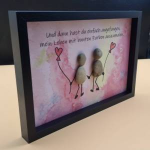 Liebevoll handgefertigtes Steinbild als Valentinstagsgeschenk, Jahrestag, Hochzeitstag etc. - personalisierbar - 3 Rahme Bild 2