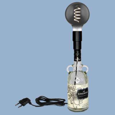 Upcycling Flaschenlampe | Vintage Lampe aus Rum Flasche | moderne Dekoflasche für Hausbar und Party | Flaschenlicht