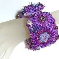 Armband Armreif pink lila Unikat handgefertigt aus Glas violett handmade crazy boho Bild 2